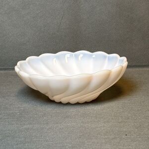 Vintage Hazel Atlas Alpine White Swirl Serving Bowl Milk Glass 1950s Opaque